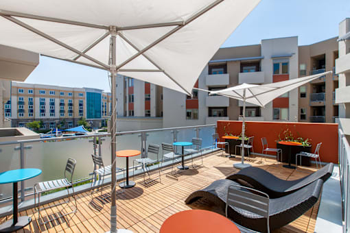MAIN STREET LOFTS