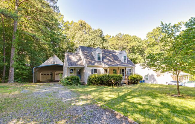 Beautiful Home Ready for Move In, Located in Midlothian!