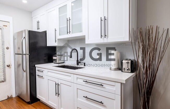 1 bed, 1 bath, 660 sqft, $1,800, Unit 103