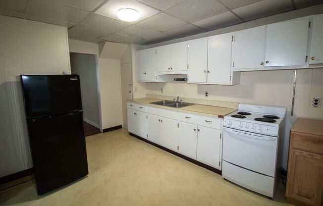 1 bed, 1 bath, 533 sqft, $1,050, Unit 105 #1