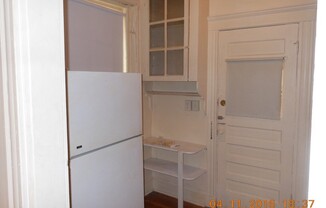 1 bed, 1 bath, $1,575, Unit 11