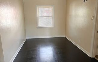 2 beds, 1 bath, $1,150