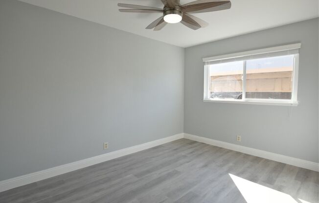 2 beds, 1 bath, $2,595