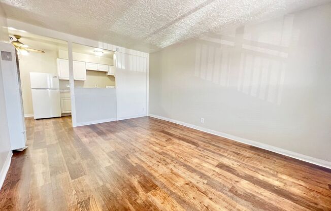 1 bed, 1 bath, 600 sqft, $835, Unit Unit 38