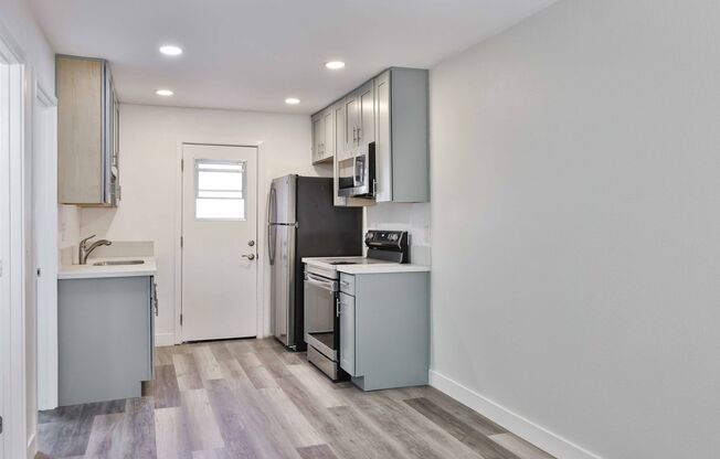 New renovated 2 Bedroom 1 Bathroom in North Park!