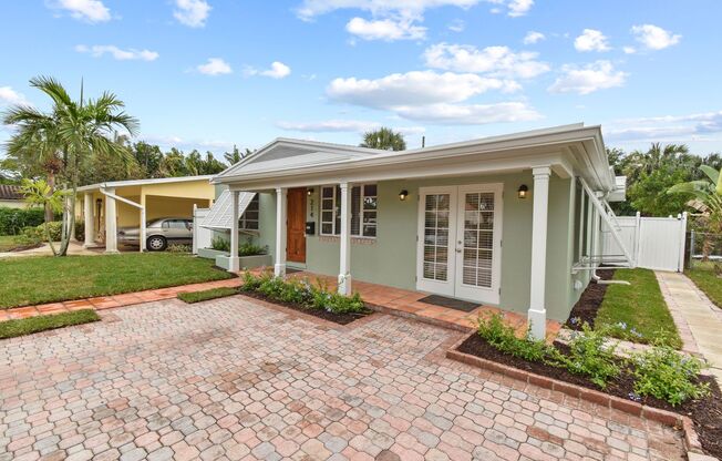 Experience resort-style living in this beautifully maintained 3-bedroom, 2-bath home just one block from Summa Beach in West Palm.