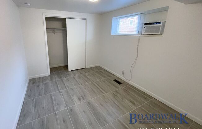 1 bed, 1 bath, 800 sqft, $1,099, Unit 3545 West Temple