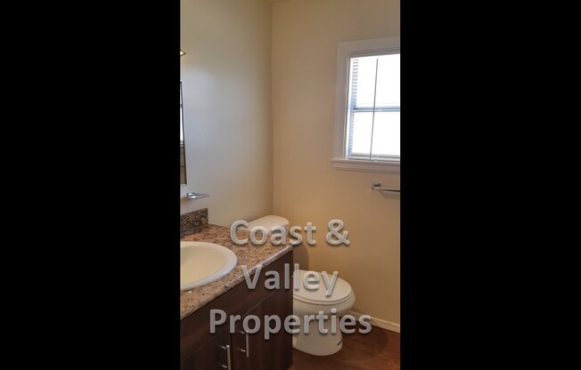 2 beds, 1 bath, 1,056 sqft, $2,400, Unit 2 White Road, Unit A, Salinas, CA 93907