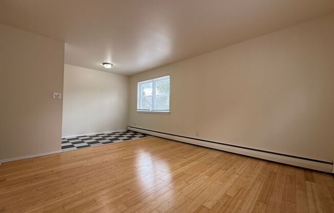 1004 Pleasant