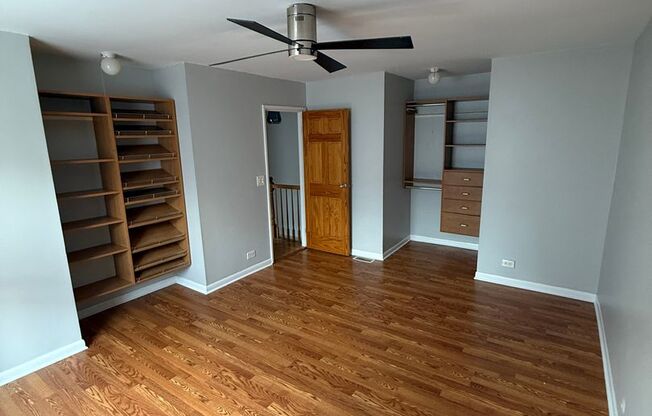 2 beds, 1.5 baths, $2,600, Unit 314