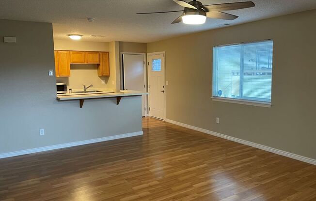 1 Bedroom Condo in gated Hunting Meadows