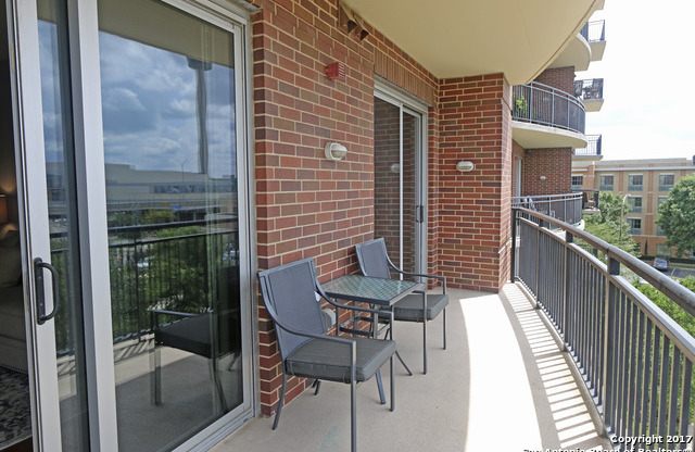 1 bed, 1 bath, $2,050, Unit # 301