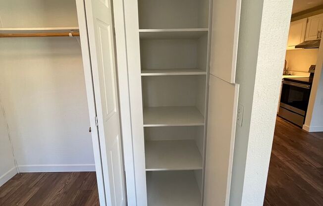 Studio, 1 bath, 480 sqft, $1,495, Unit 421