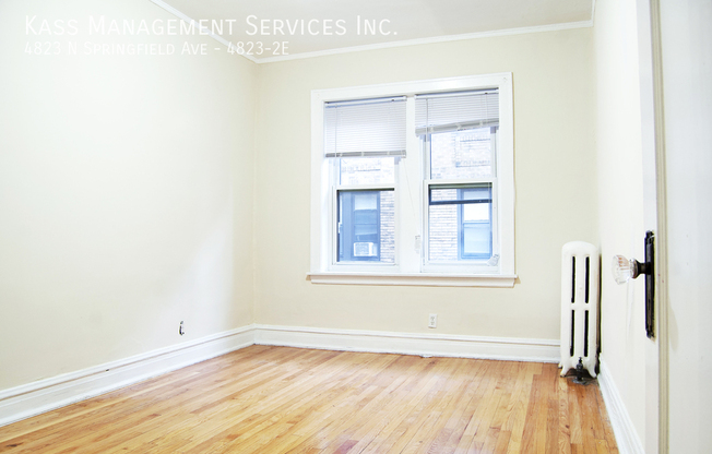 4823 N Springfield Ave