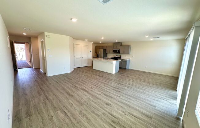5746 Sunset Sedona Street, North Las Vegas, Nevada 89031