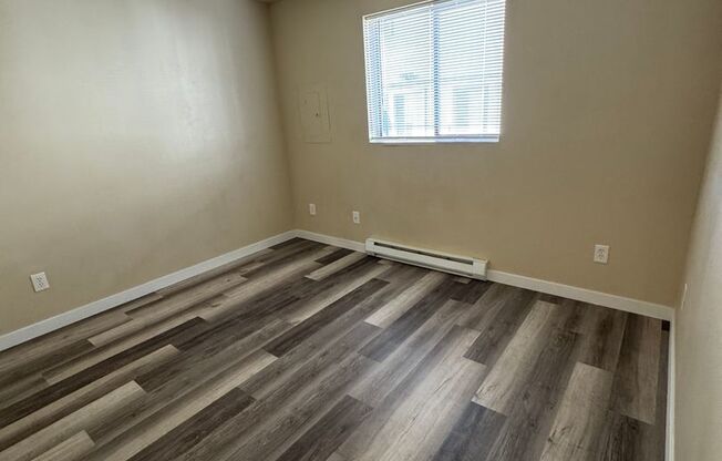 406 N. 8th St