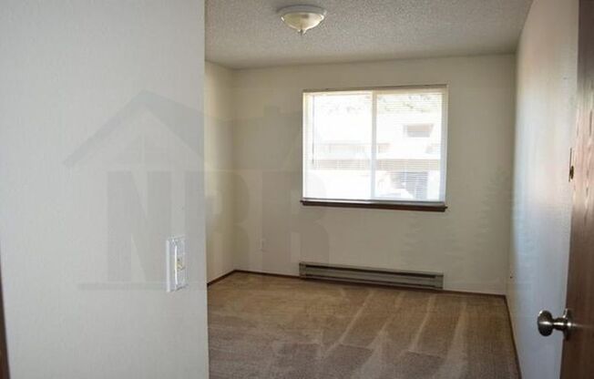 2 beds, 1 bath, 1,000 sqft, $1,650, Unit Unit D