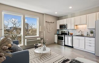 Studio, 1 bath, 393 sqft, $1,099, Unit Unit 209