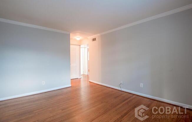 3607 Roxboro Rd- 03
