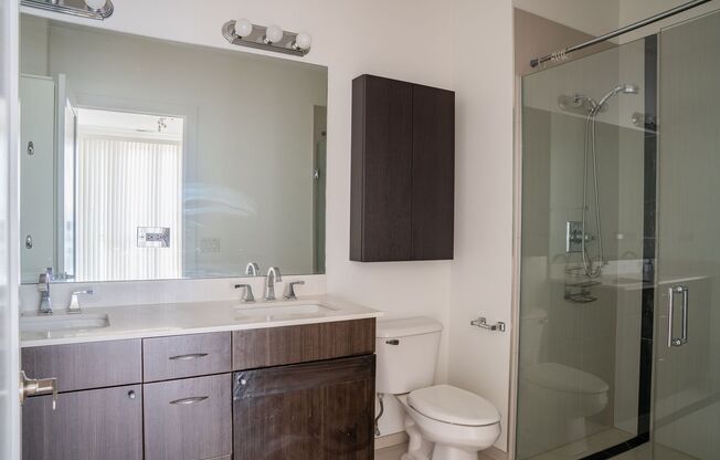 2 beds, 2 baths, 1,000 sqft, $2,250, Unit 4730-304