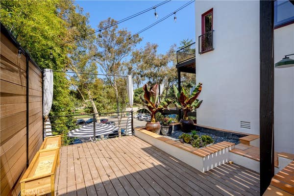 811 MALTMAN AVE