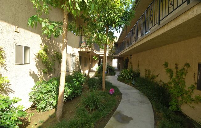 LA REINA AVE. APARTMENTS