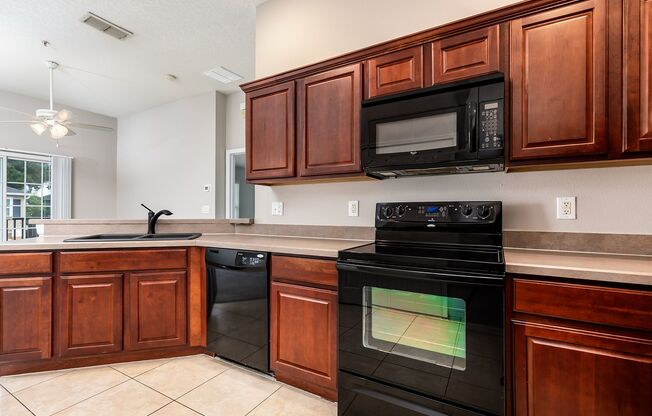 2 beds, 2 baths, $1,800