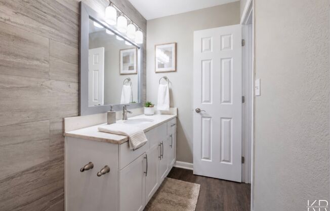 1 bed, 1 bath, 525 sqft, $1,250, Unit 1014
