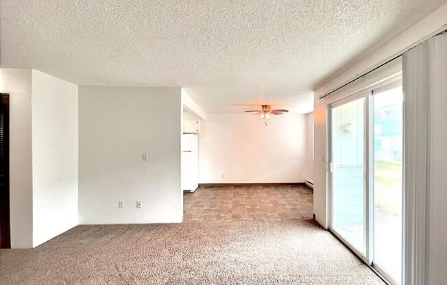 1 bed, 1 bath, 655 sqft, $1,033, Unit A3