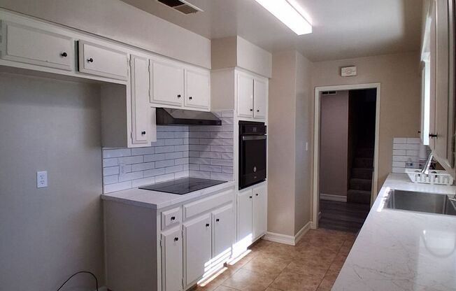 5780 N. 8th St. Duplex