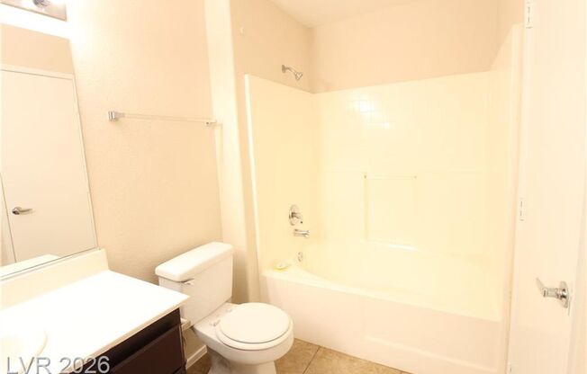 2 beds, 2 baths, $1,299, Unit # 2041