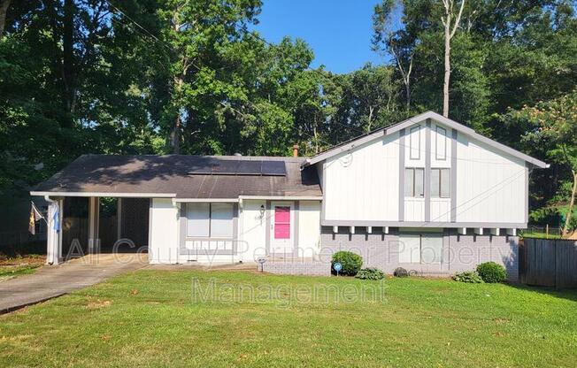 6685 HEARTH CT