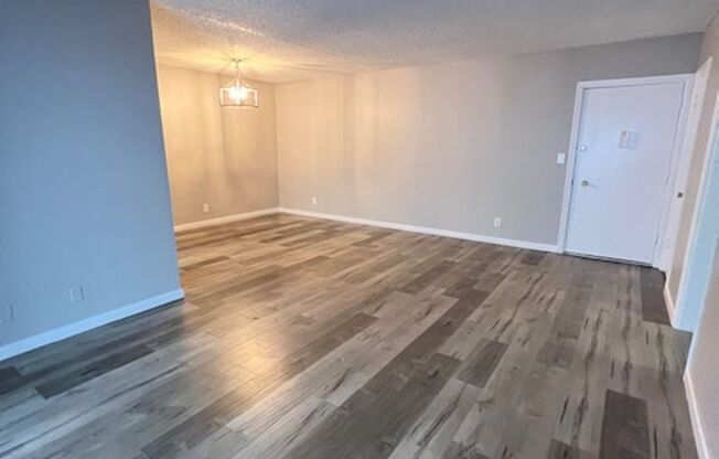 1 bed, 1 bath, 785 sqft, $2,195, Unit 6150-213