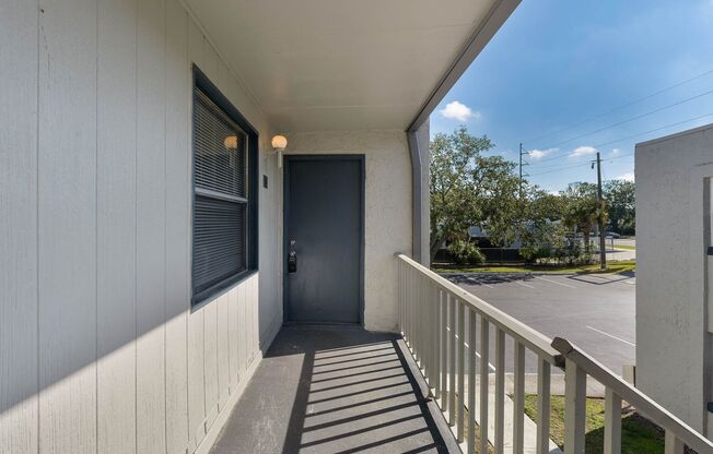 1BD/1BA Apartment off Curry Ford in Henley Park Apartments!