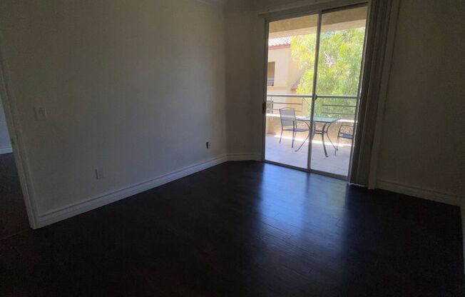 1 bed, 1 bath, $1,700, Unit 316