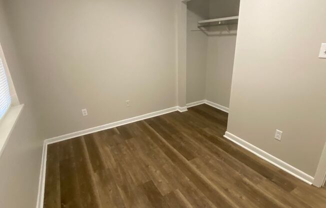 2 beds, 1 bath, $700, Unit Bldg 1 Apt H