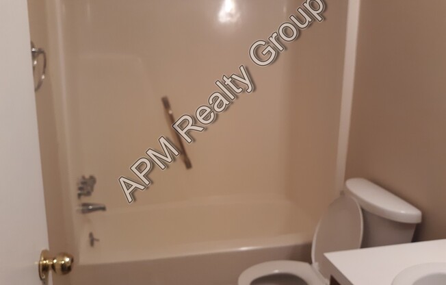 3 beds, 2 baths, $1,175