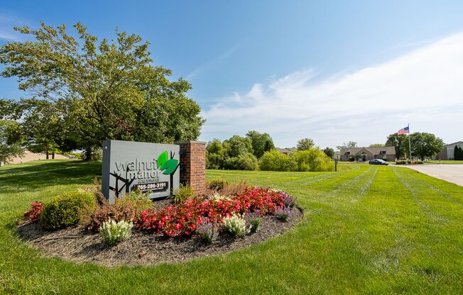 Walnut Manor Apartments