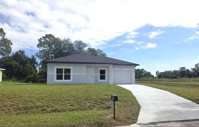 BRAND NEW 2/2/1-SW LEHIGH ACRES