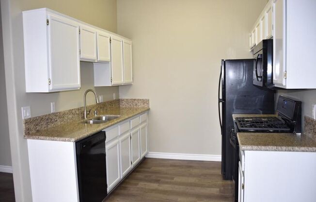 2 beds, 2 baths, $1,695