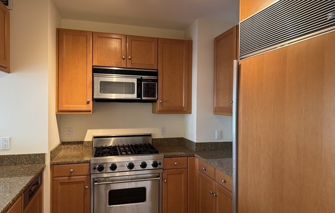1 bed, 1.5 baths, 803 sqft, $4,750, Unit 19A