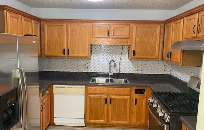 7910 Four Oaks Ct - 3DBR, 2 BTH Ranch Sits on Cul-De-Sac Street Near GA 138 and Close to I85.