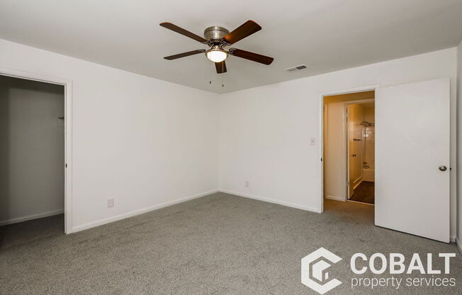 2 beds, 1.5 baths, 1,100 sqft, $1,299, Unit E25