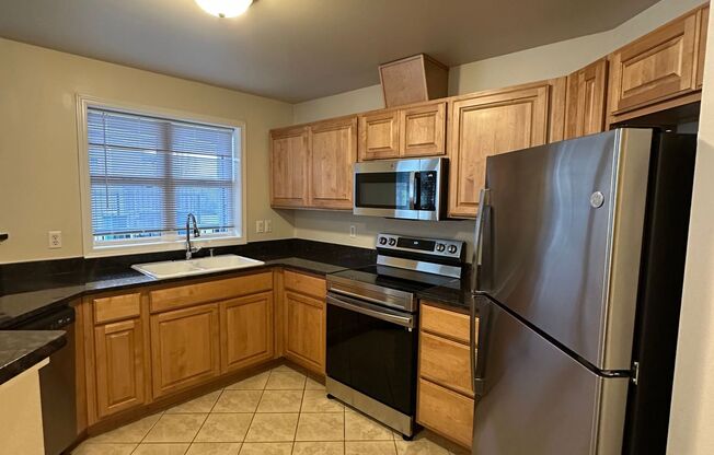 1 bed, 1 bath, 854 sqft, $2,075, Unit 212