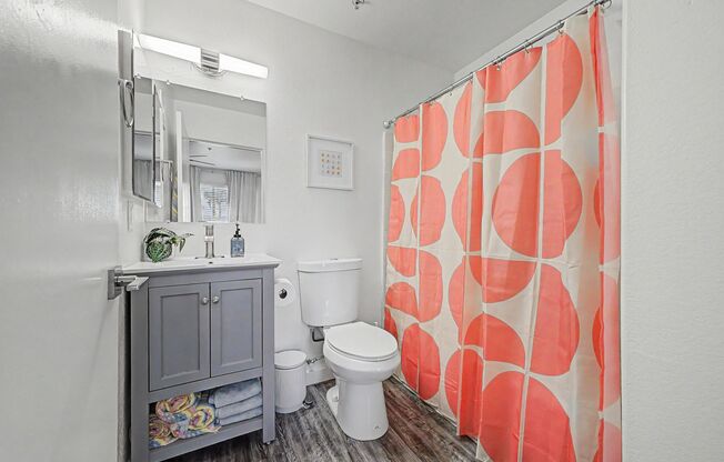 2 beds, 2 baths, 850 sqft, $2,900, Unit 314