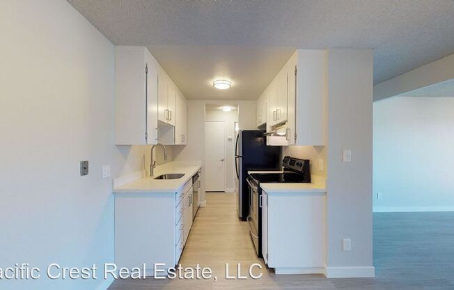 2 beds, 1 bath, 918 sqft, $2,175, Unit 3