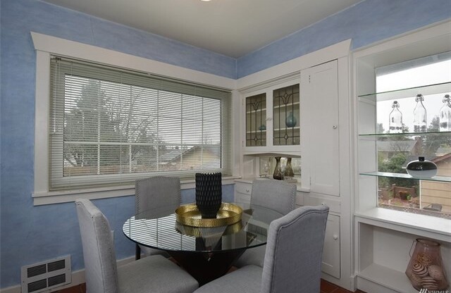 Charming West Seattle 1 Bedroom Home with Office and Large Fenced Yard