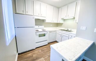 1 bed, 1 bath, 436 sqft, $1,925, Unit 30