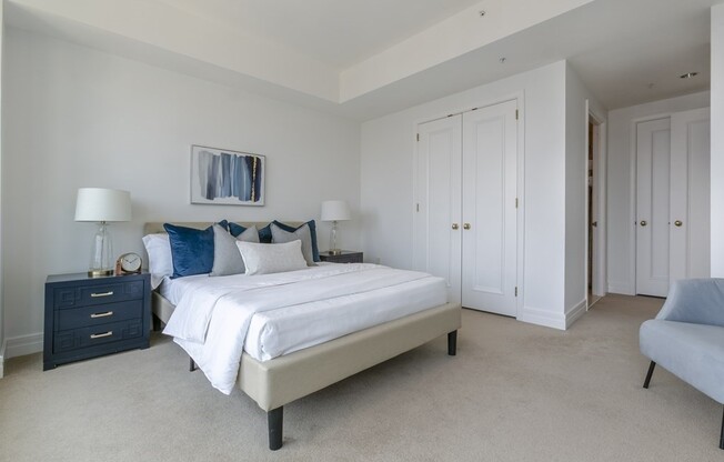 2 beds, 2 baths, 1,257 sqft, $8,000, Unit 27G