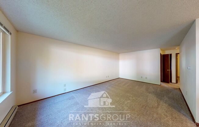 1 bed, 1 bath, 904 sqft, $1,650, Unit 4416B